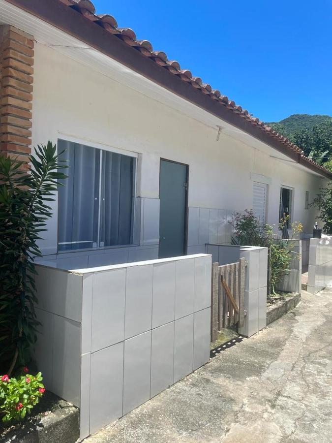 Suites Lesther Ubatuba Exterior photo